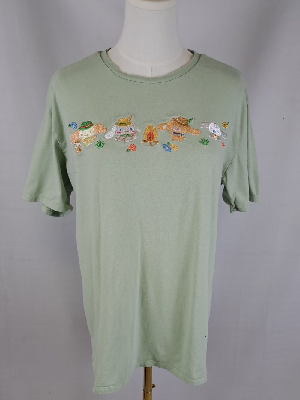 Cinnamoroll by Sanrio Green Embroidered Character Organic Cotton Camp T Shirt M